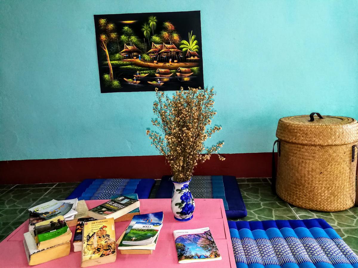 Champion Hostel 2 (Adults Only) Chiang Mai Eksteriør bilde